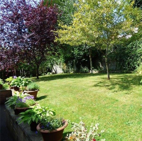 The Garden House B&B Knighton  Eksteriør bilde
